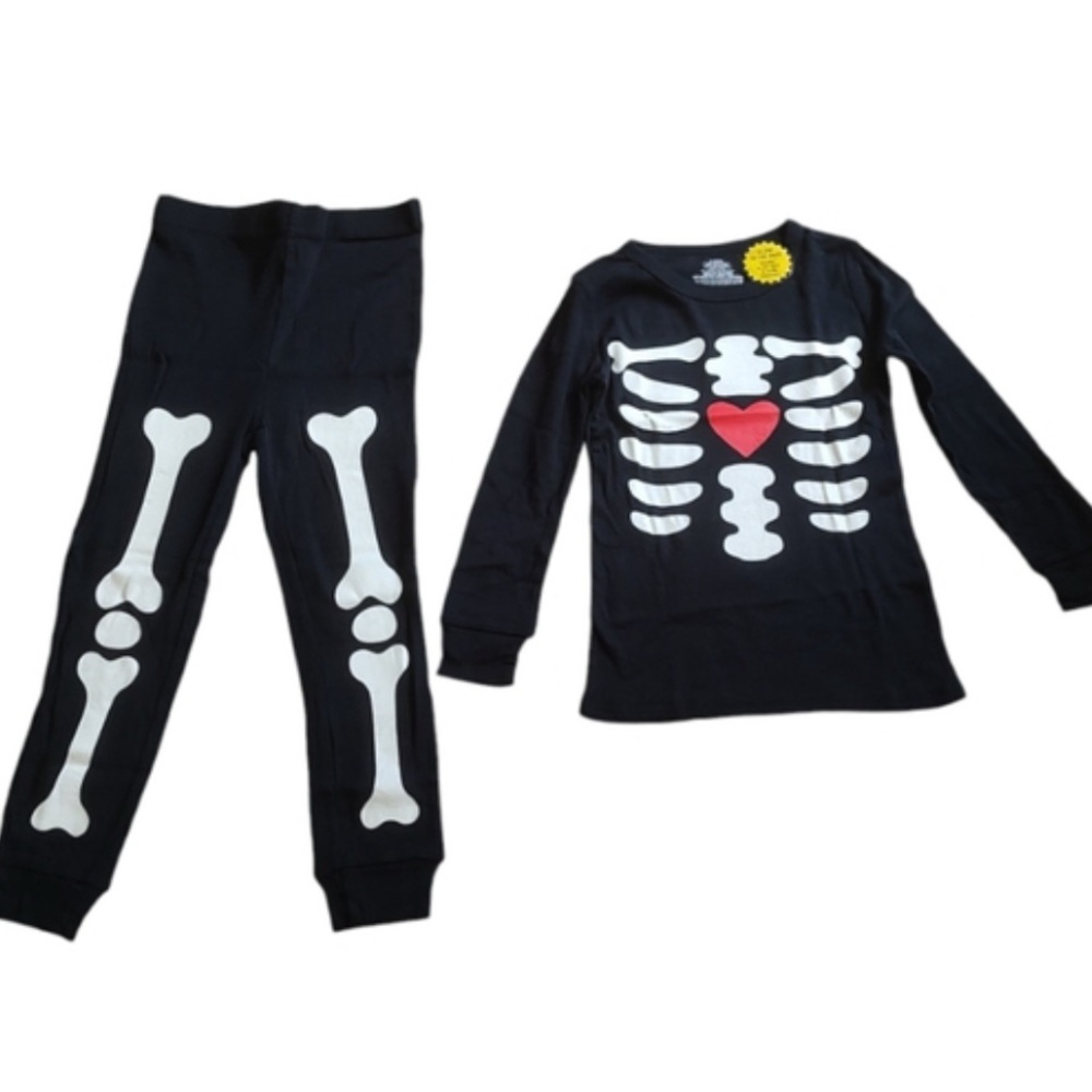 Girls Halloween Glow-in-the-Dark Pajama Set 💀Halloween